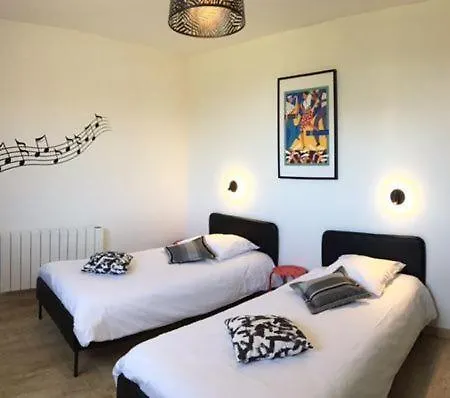 De Jacquet Saint-Izaire